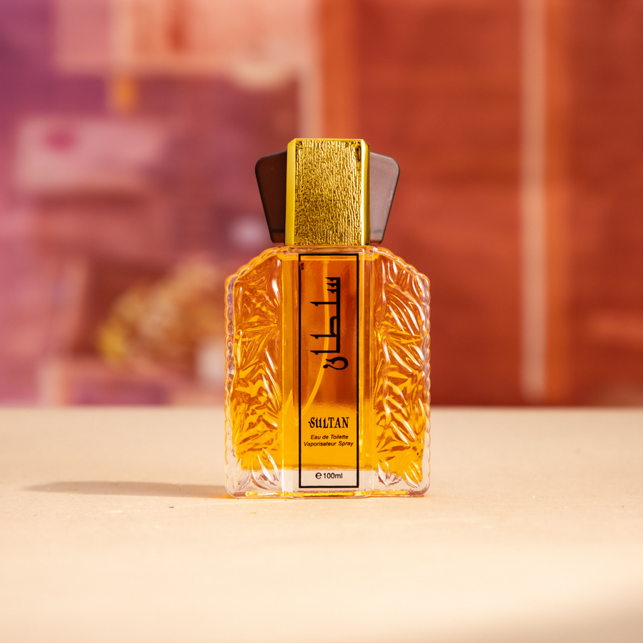 Profumo da donna e da uomo, 10 - Eau De Parfum Women recensione e prezzo